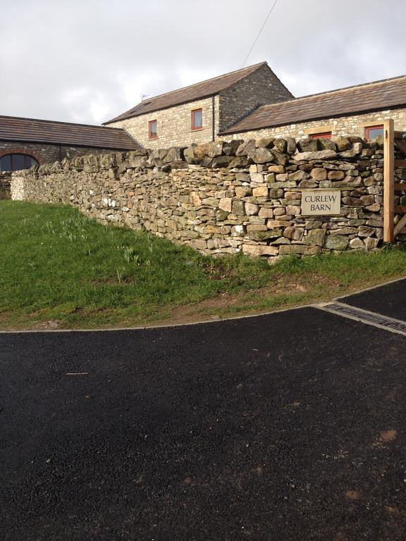 Curlew Barn Bed & Breakfast Leyburn Exterior photo