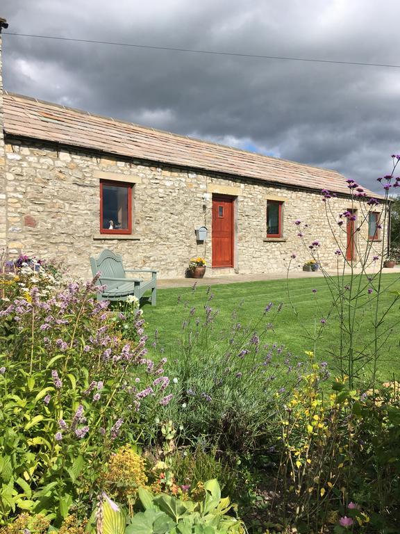 Curlew Barn Bed & Breakfast Leyburn Exterior photo